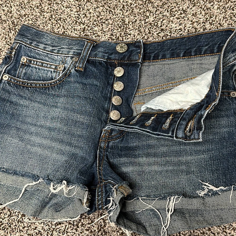 BDG Button Fly Shorts Size 25